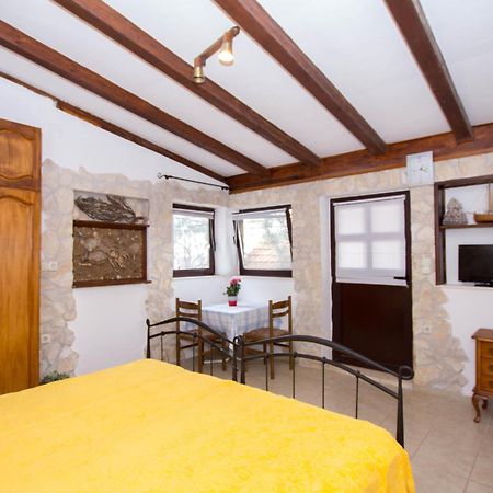 Apartments Marina Trogir Bilik gambar