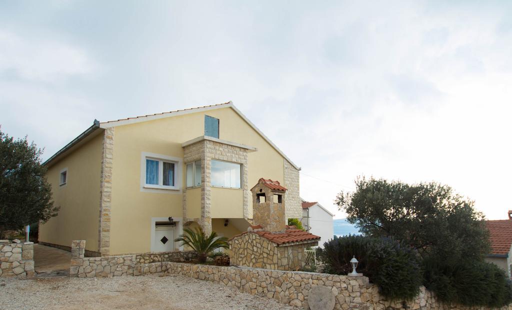 Apartments Marina Trogir Luaran gambar
