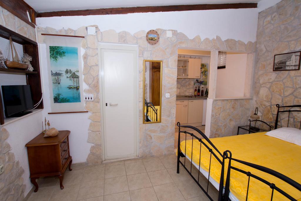 Apartments Marina Trogir Bilik gambar