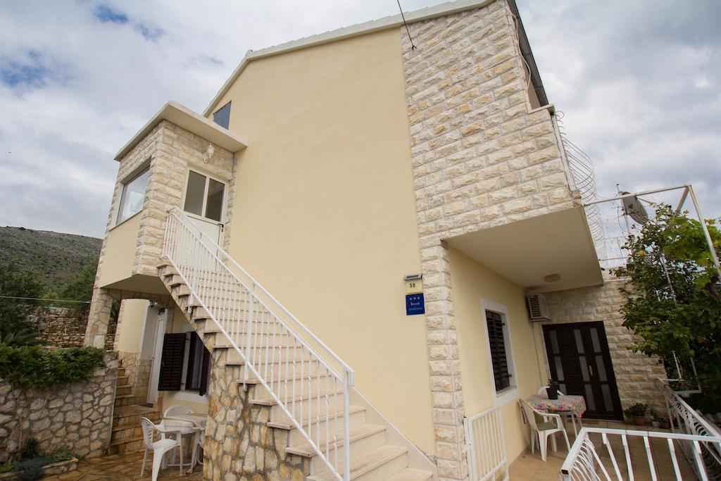 Apartments Marina Trogir Luaran gambar