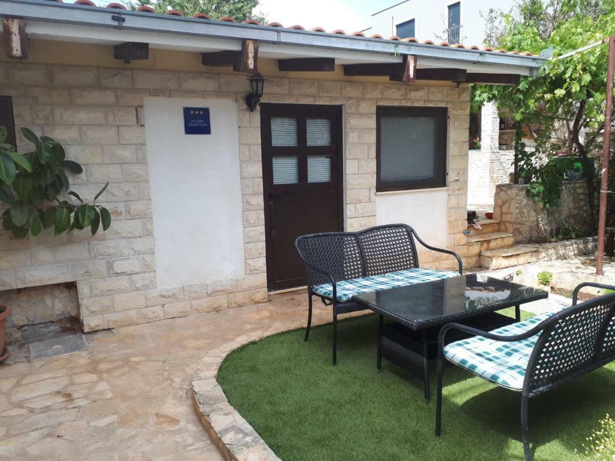 Apartments Marina Trogir Luaran gambar